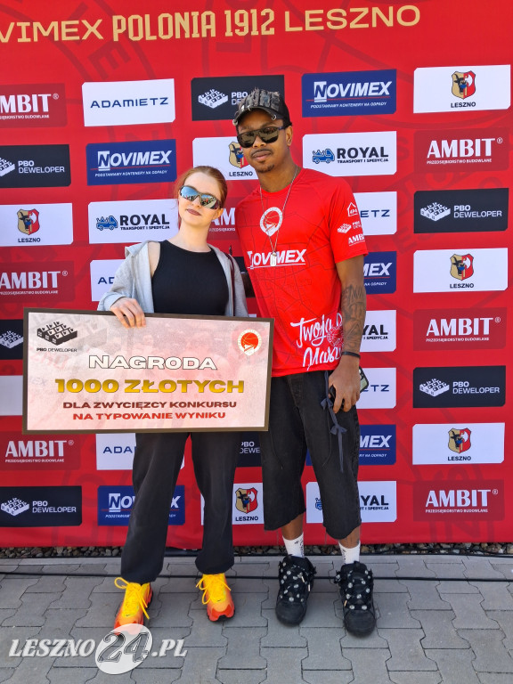 Koszykarze Novimex Polonii spotkali się z kibicami