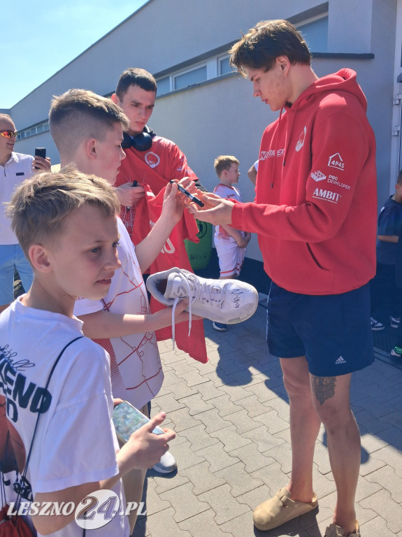 Koszykarze Novimex Polonii spotkali się z kibicami