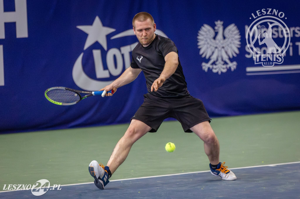 Tenisowe emocje na kortach Akwawit w Lesznie