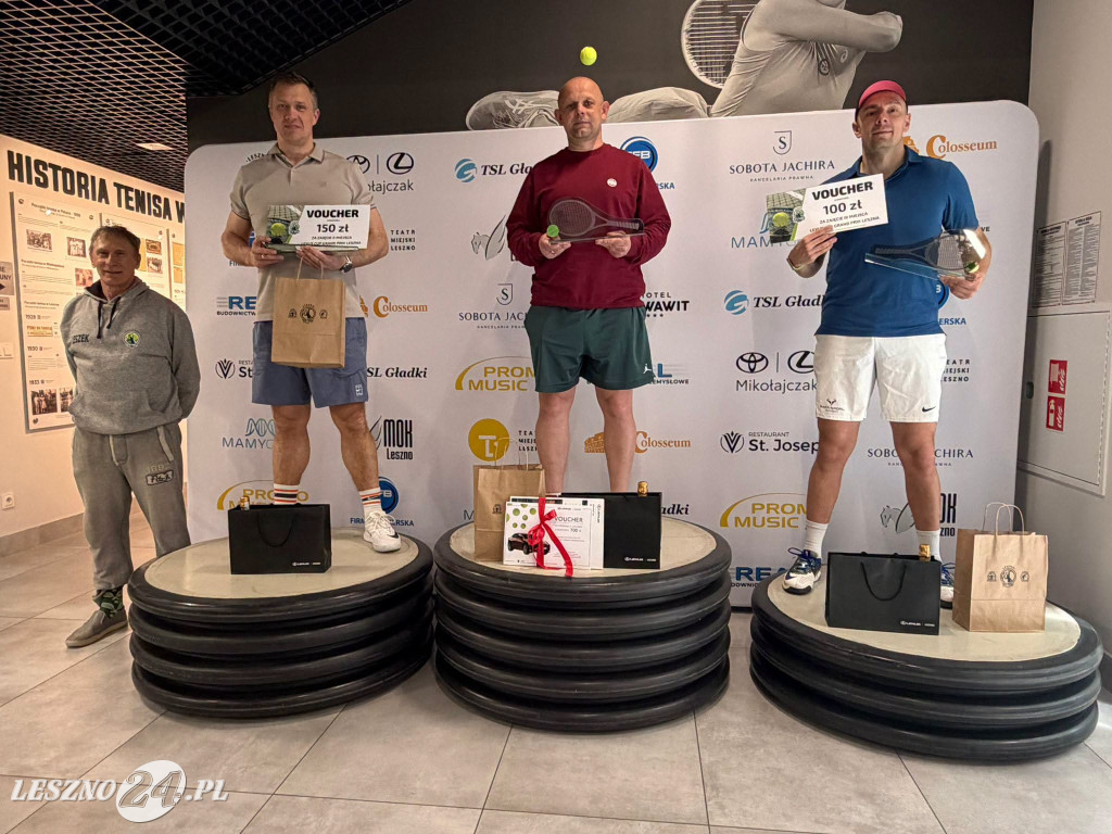 Tenisowe emocje na kortach Akwawit w Lesznie