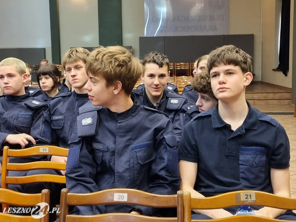 Konferencja Bezpieczeństwo w siedzi w Lesznie