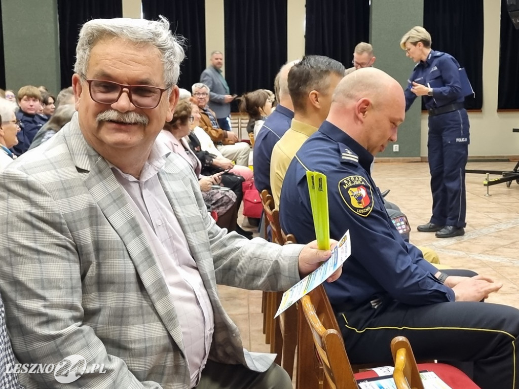 Konferencja Bezpieczeństwo w siedzi w Lesznie