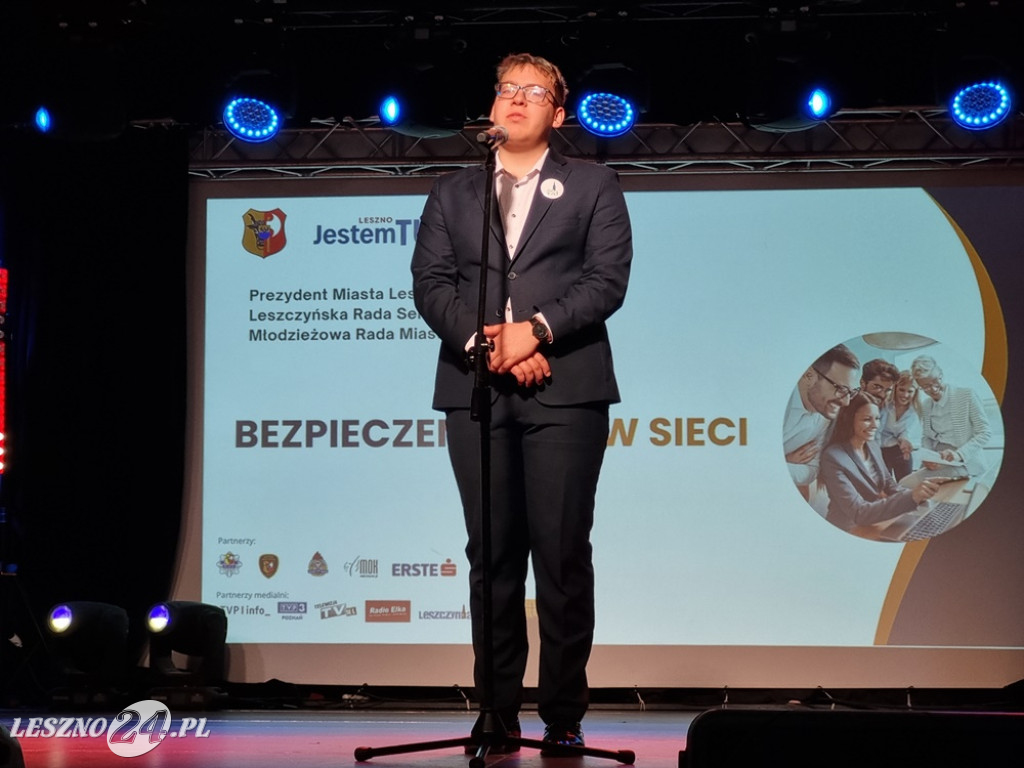 Konferencja Bezpieczeństwo w siedzi w Lesznie