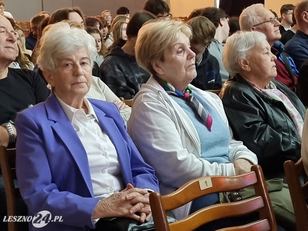 Konferencja Bezpieczeństwo w siedzi w Lesznie