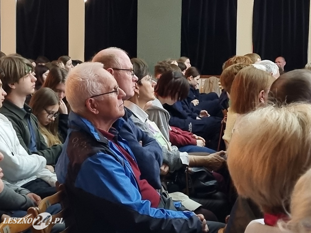 Konferencja Bezpieczeństwo w siedzi w Lesznie
