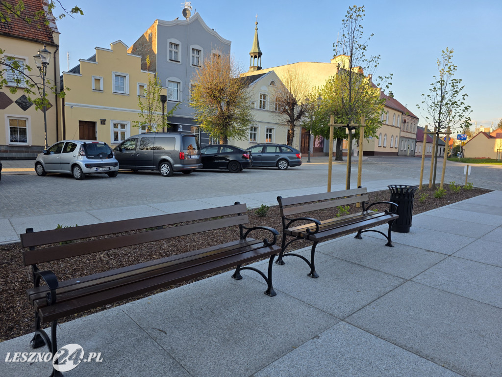 Fontanna na Rynku w Osiecznej