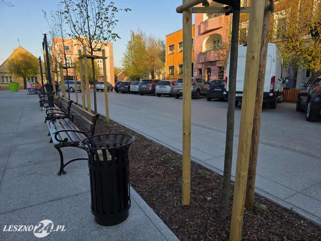Fontanna na Rynku w Osiecznej