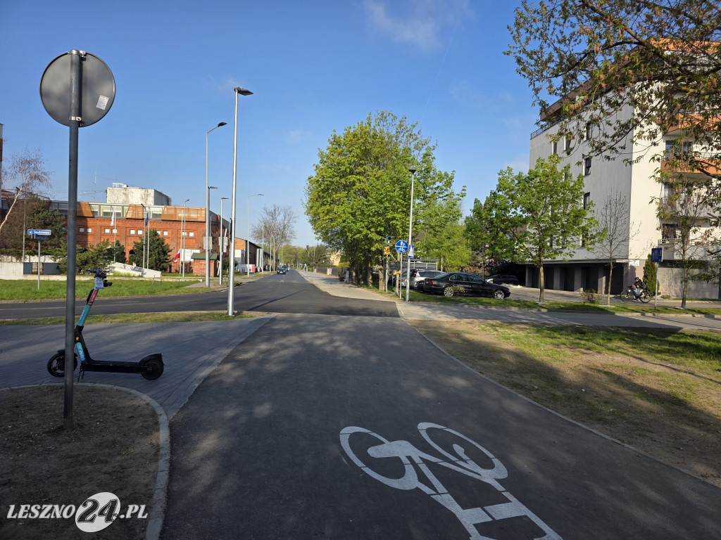 Nowa ścieżka pieszo-rowerowa w Lesznie
