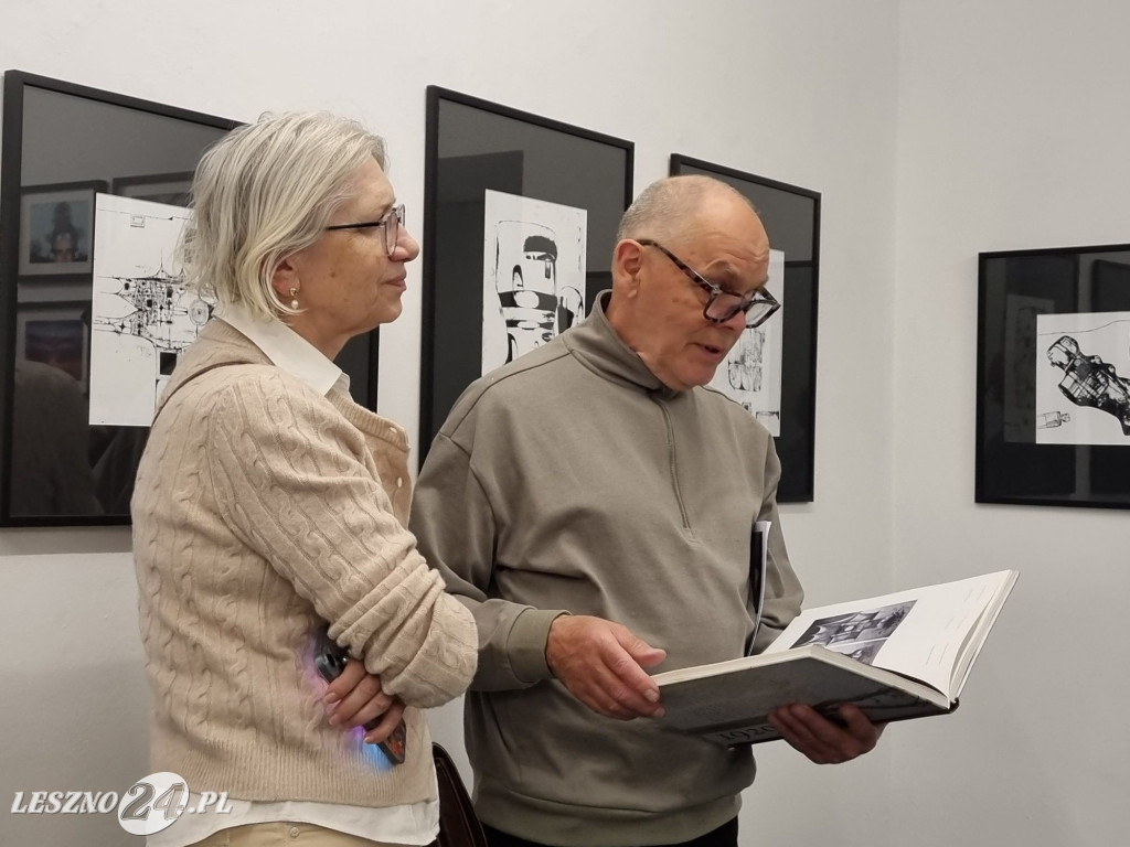 Wystawa Beksiński Nieoczywisty w MBWA w Lesznie