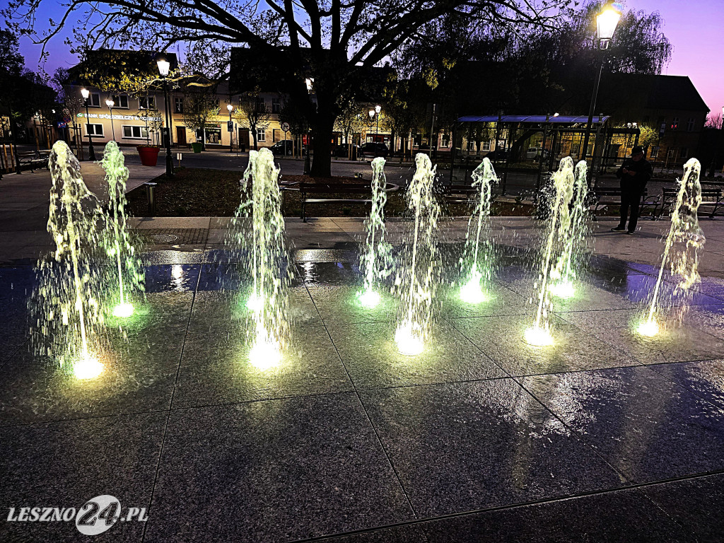 Fontanna na Rynku w Osiecznej