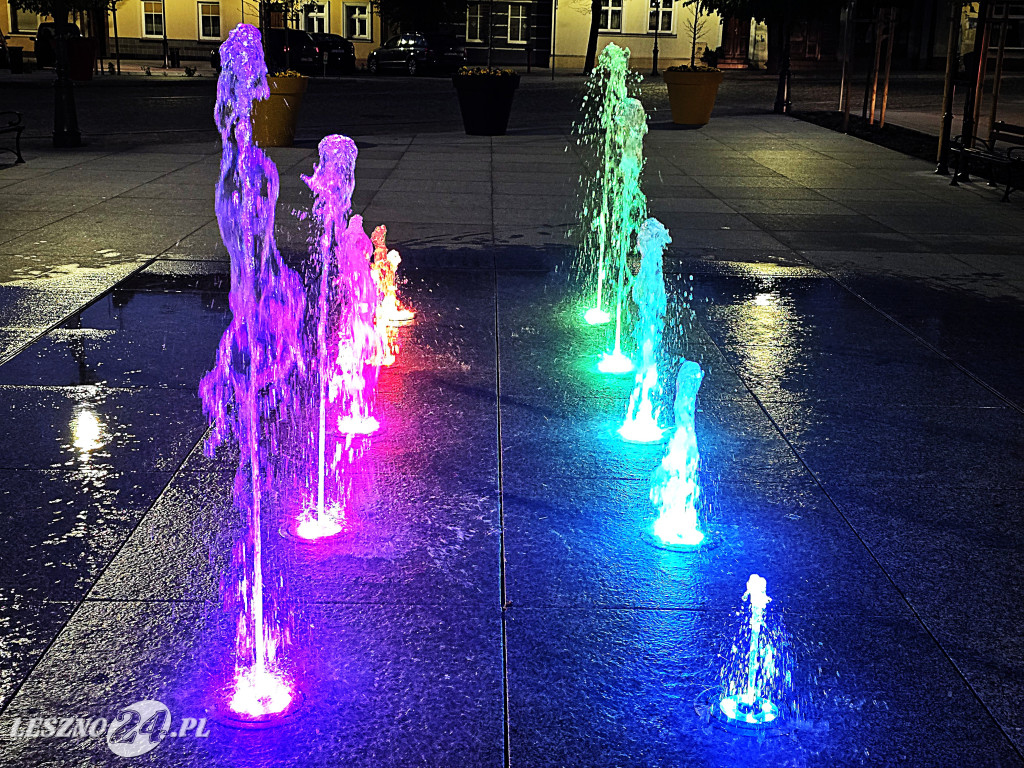 Fontanna na Rynku w Osiecznej