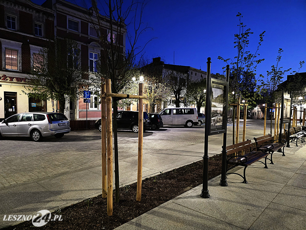 Fontanna na Rynku w Osiecznej