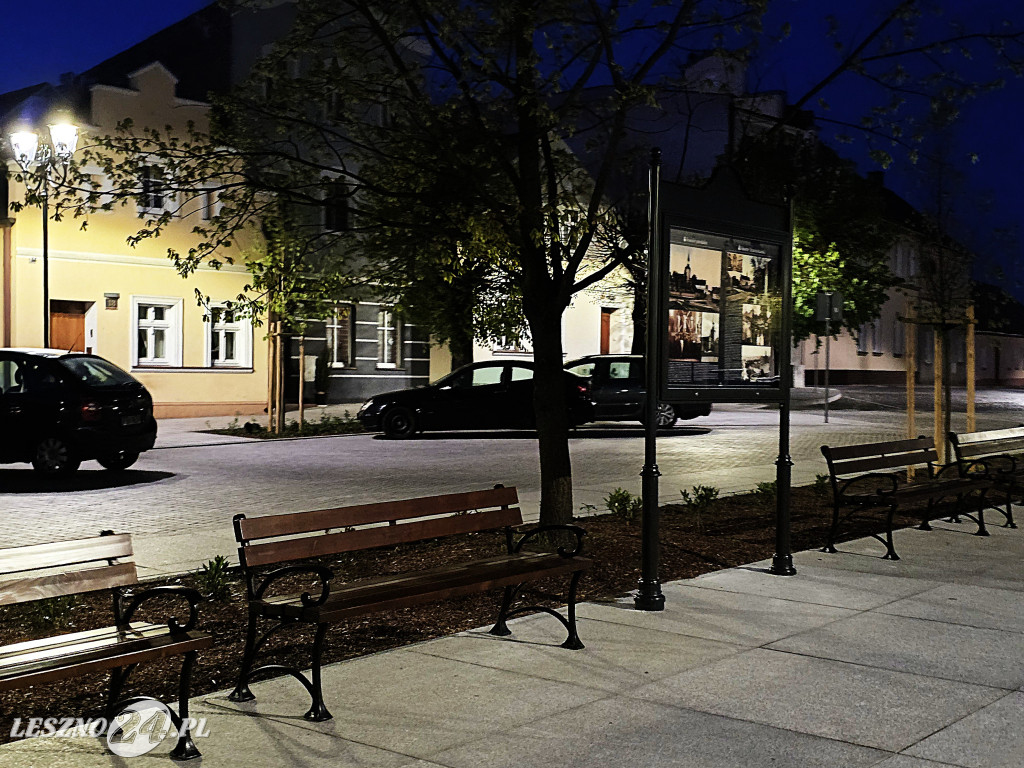 Fontanna na Rynku w Osiecznej