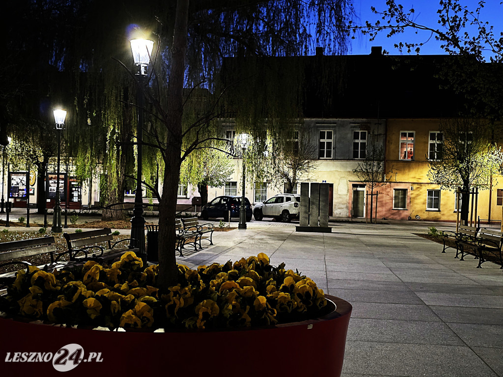 Fontanna na Rynku w Osiecznej