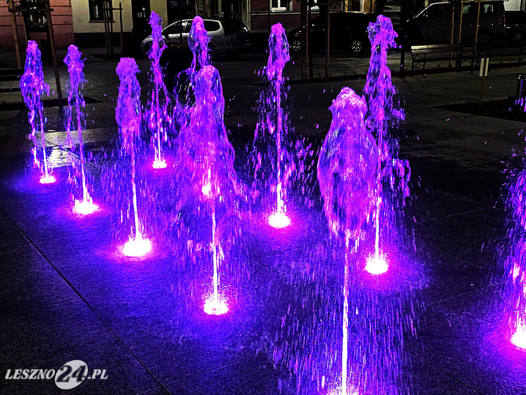 Fontanna na Rynku w Osiecznej