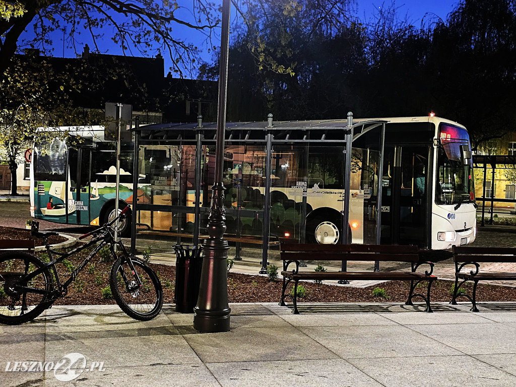 Fontanna na Rynku w Osiecznej