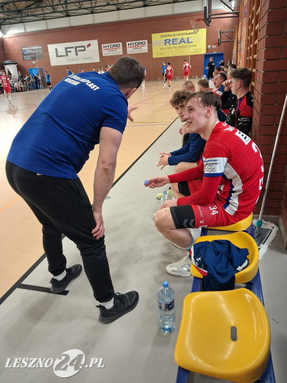 Derby i emocje w hali Trzynastka