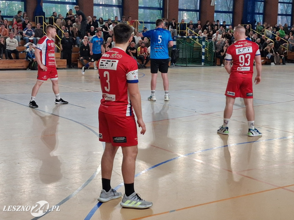 Derby i emocje w hali Trzynastka