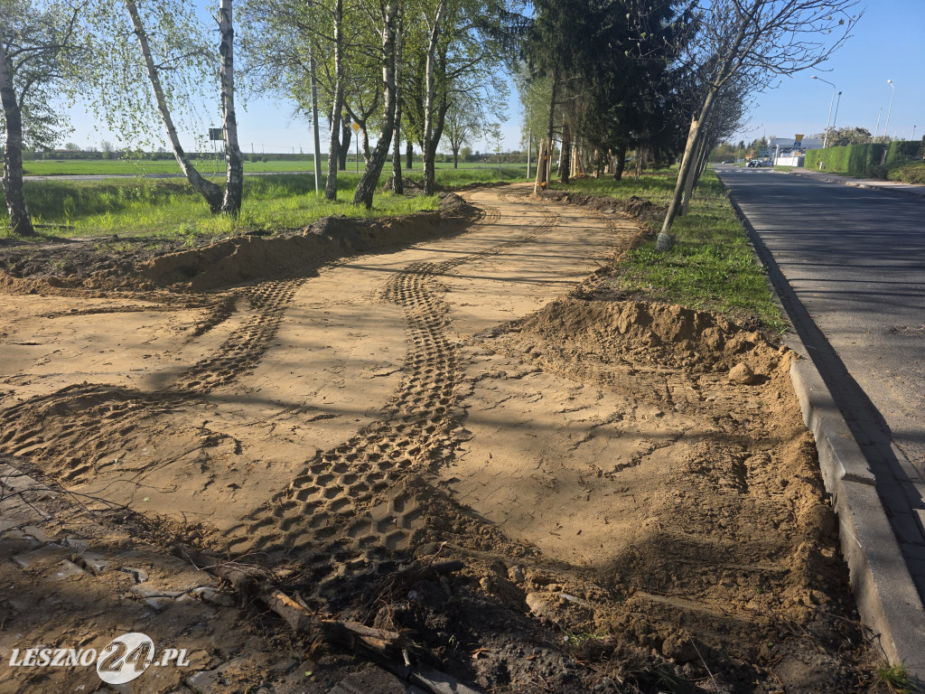 Budowa nowej ścieżki rowerowej w Lesznie