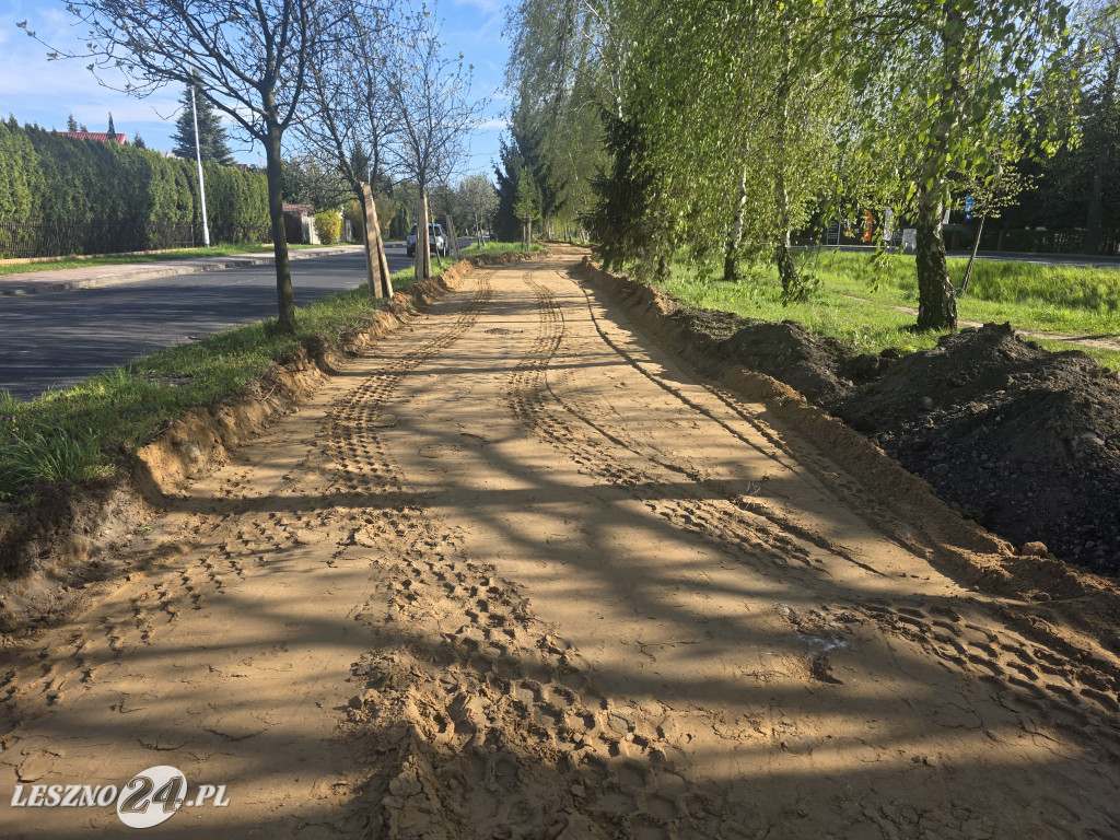 Budowa nowej ścieżki rowerowej w Lesznie
