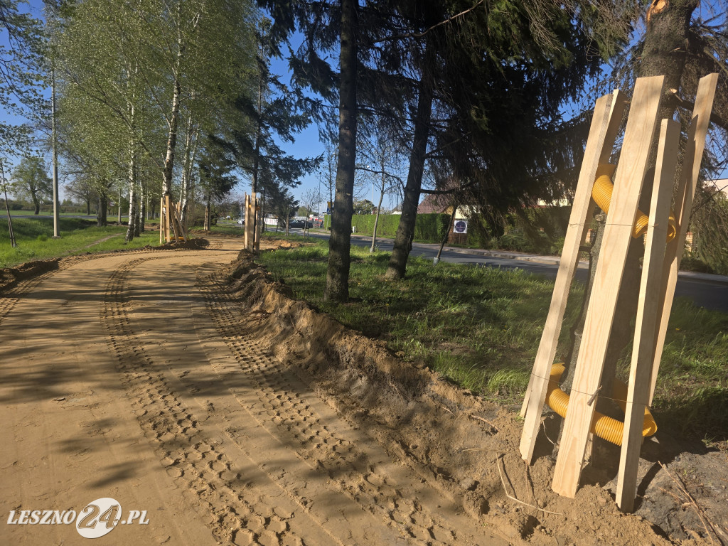 Budowa nowej ścieżki rowerowej w Lesznie