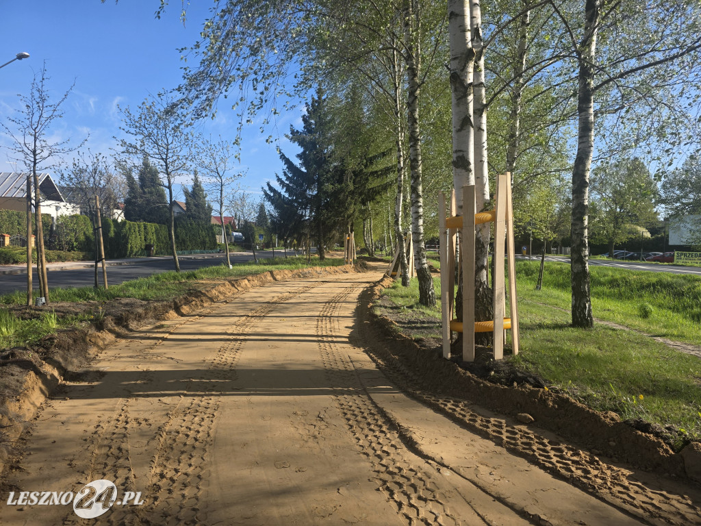 Budowa nowej ścieżki rowerowej w Lesznie