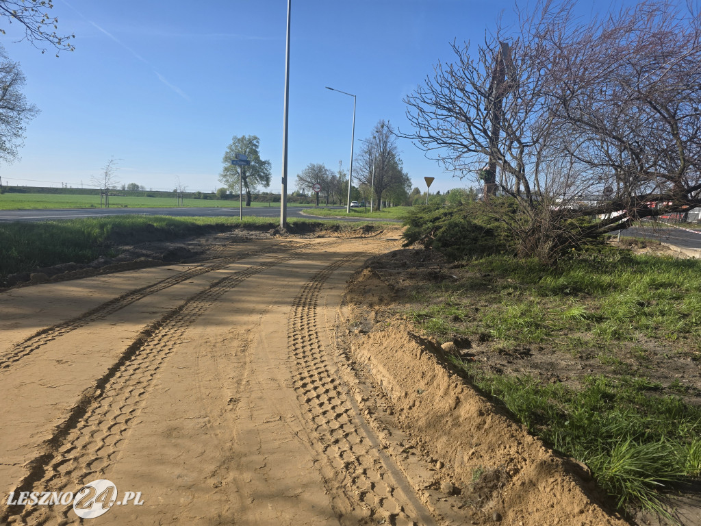 Budowa nowej ścieżki rowerowej w Lesznie