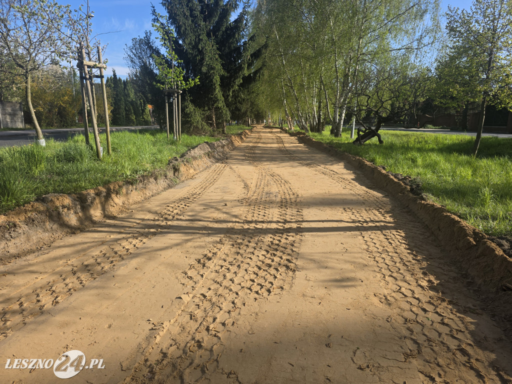 Budowa nowej ścieżki rowerowej w Lesznie