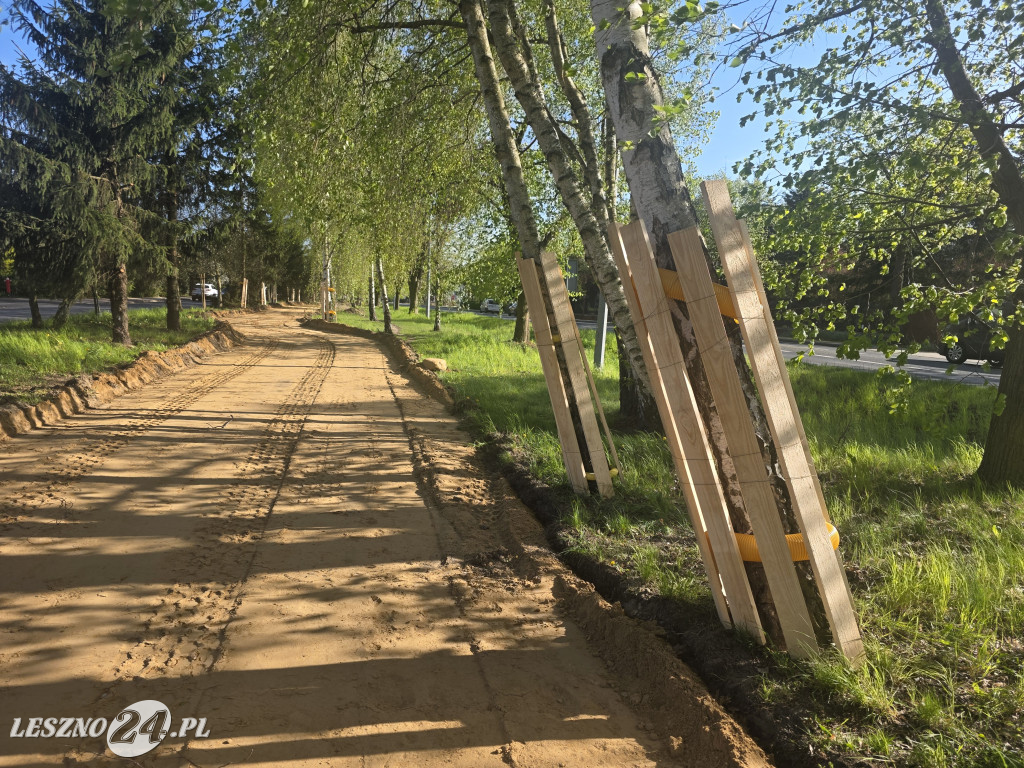 Budowa nowej ścieżki rowerowej w Lesznie
