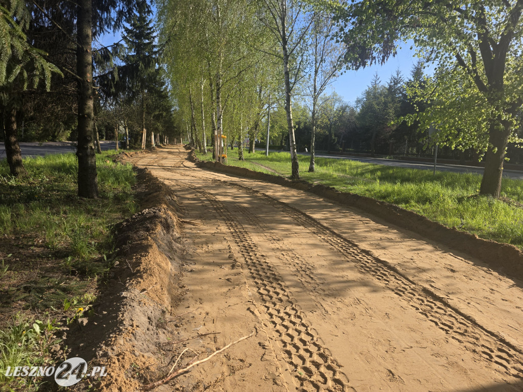 Budowa nowej ścieżki rowerowej w Lesznie