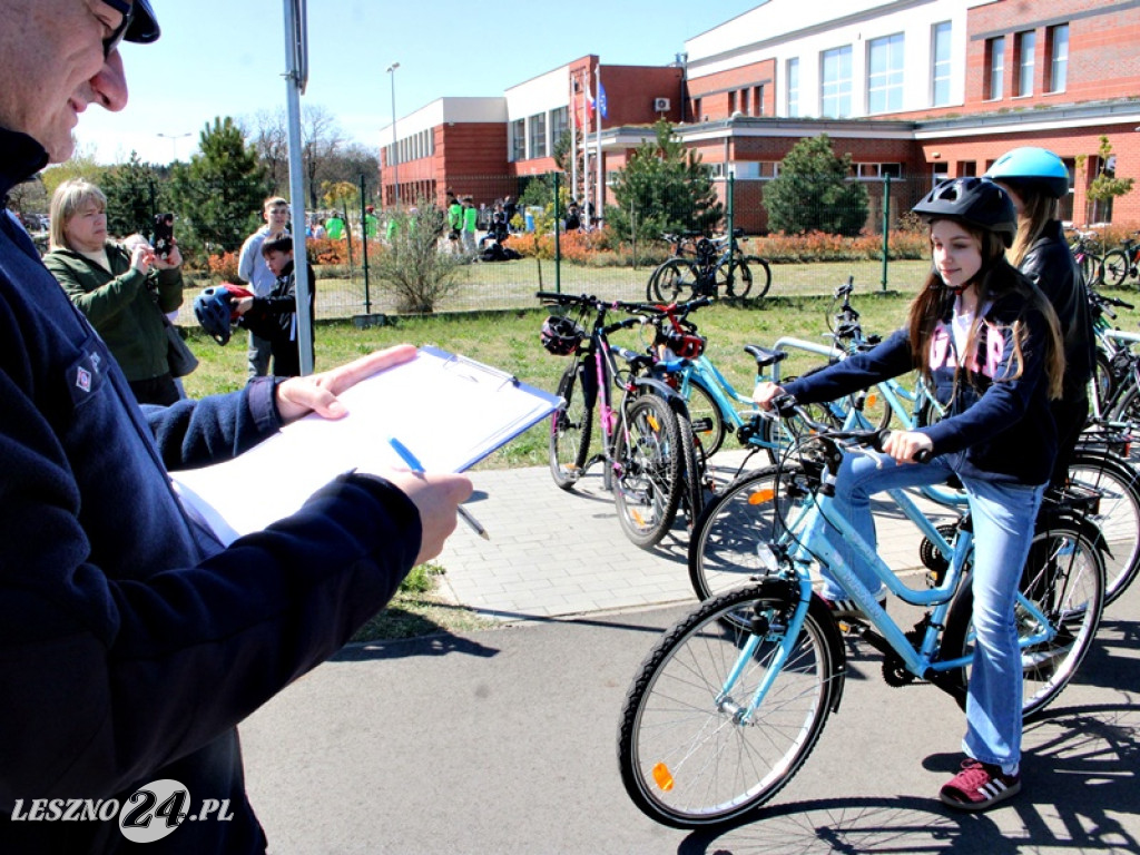 Uczniowie rywalizują w turnieju bezpieczeństwa