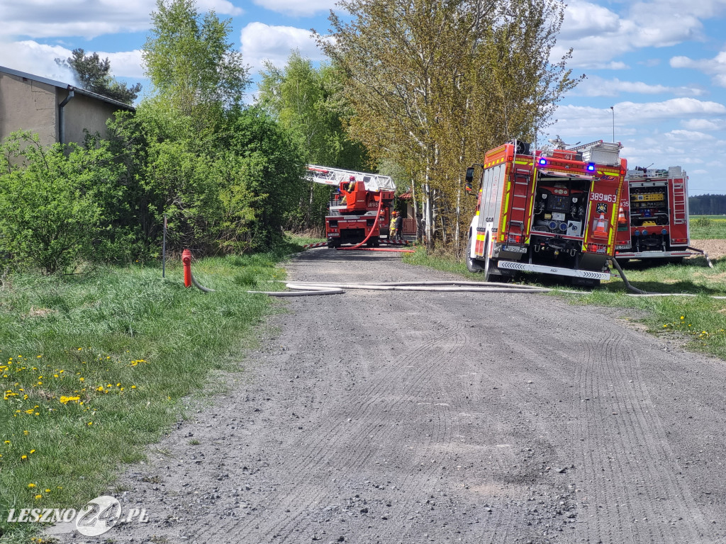 Pożar hali warsztatowej w Lipnie