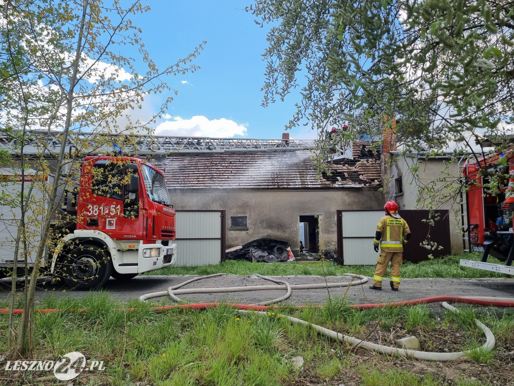 Pożar hali warsztatowej w Lipnie