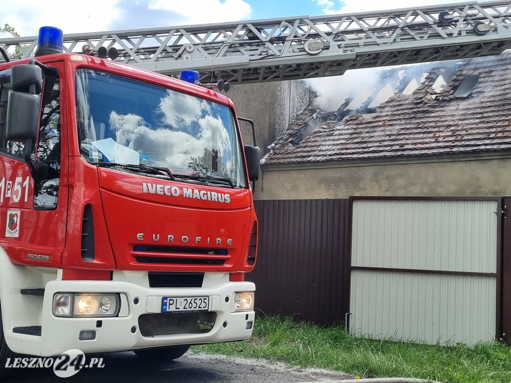 Pożar hali warsztatowej w Lipnie