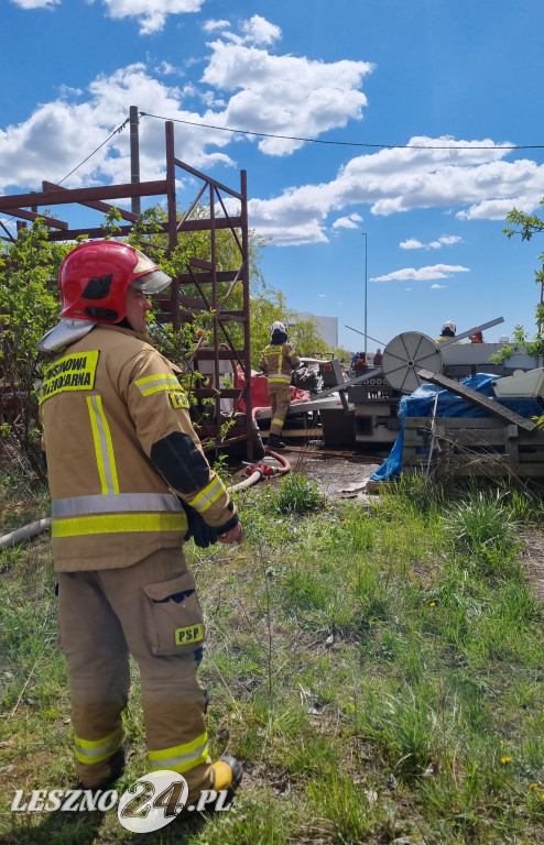 Pożar hali warsztatowej w Lipnie