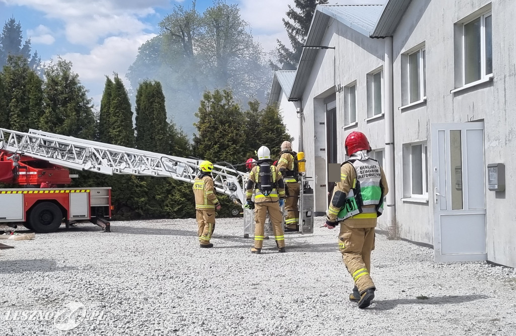 Pożar hali warsztatowej w Lipnie