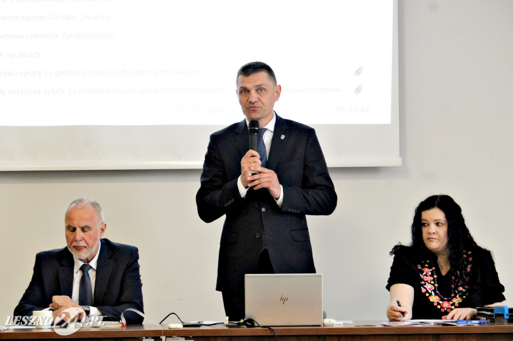Większość włodarzy gmin za podwyżką opłaty za śmieci