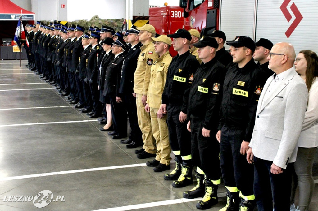 Dzień Strażaka z odznaczeniami, awansami i tytułami