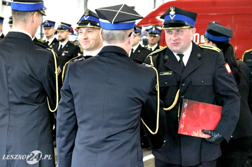 Dzień Strażaka z odznaczeniami, awansami i tytułami