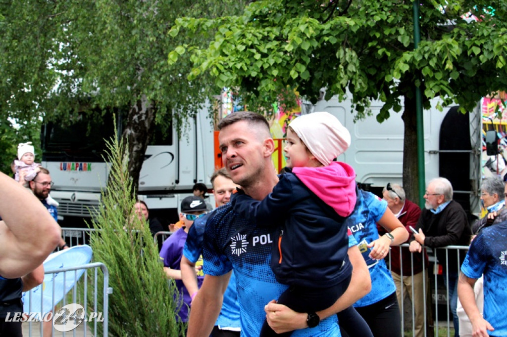 Policjanci wygrali sztafetowy bieg