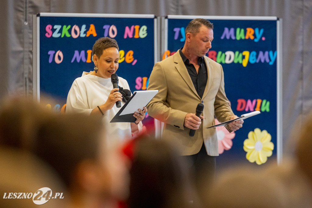 Otwarcie rozbudowanej szkoły w Wilkowicach