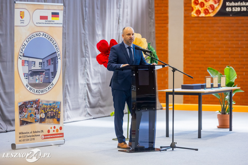 Otwarcie rozbudowanej szkoły w Wilkowicach