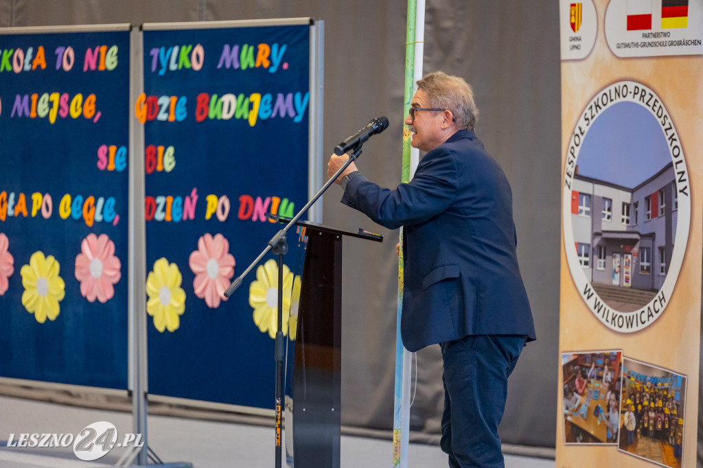 Otwarcie rozbudowanej szkoły w Wilkowicach