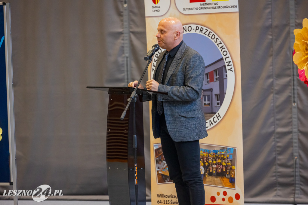 Otwarcie rozbudowanej szkoły w Wilkowicach