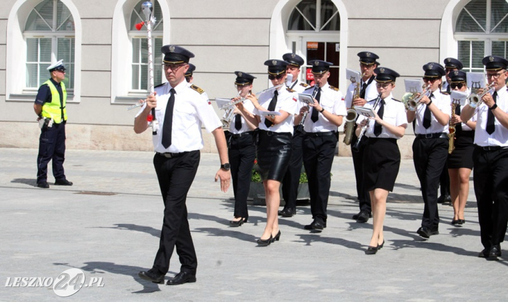 Dzień Strażaka połączony z wręczeniem sztandaru