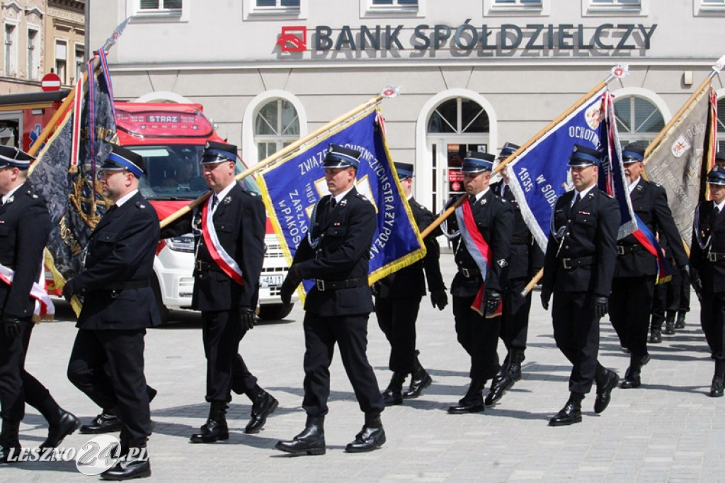 Dzień Strażaka połączony z wręczeniem sztandaru