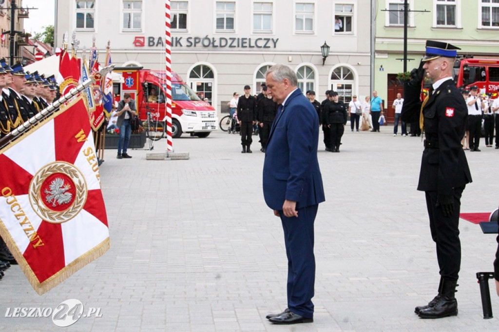 Dzień Strażaka połączony z wręczeniem sztandaru