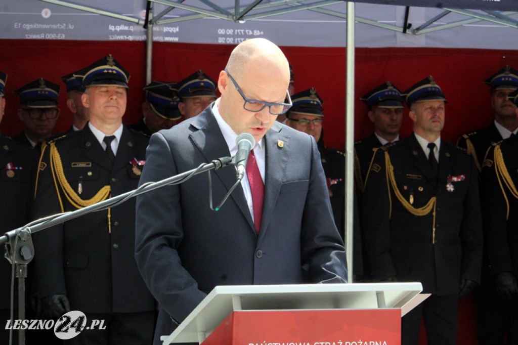Dzień Strażaka połączony z wręczeniem sztandaru