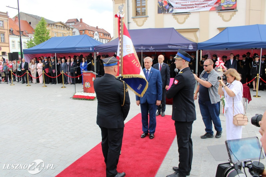 Dzień Strażaka połączony z wręczeniem sztandaru