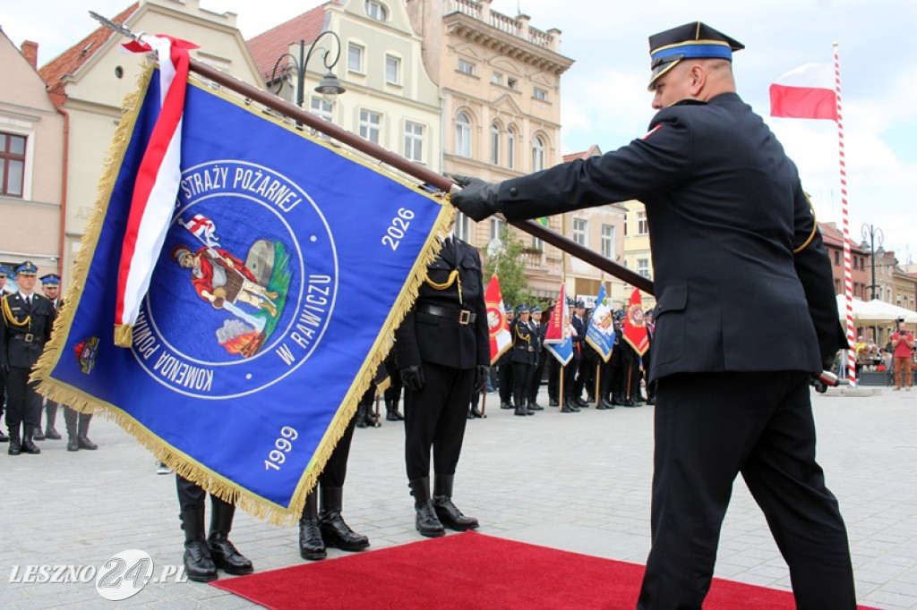 Dzień Strażaka połączony z wręczeniem sztandaru